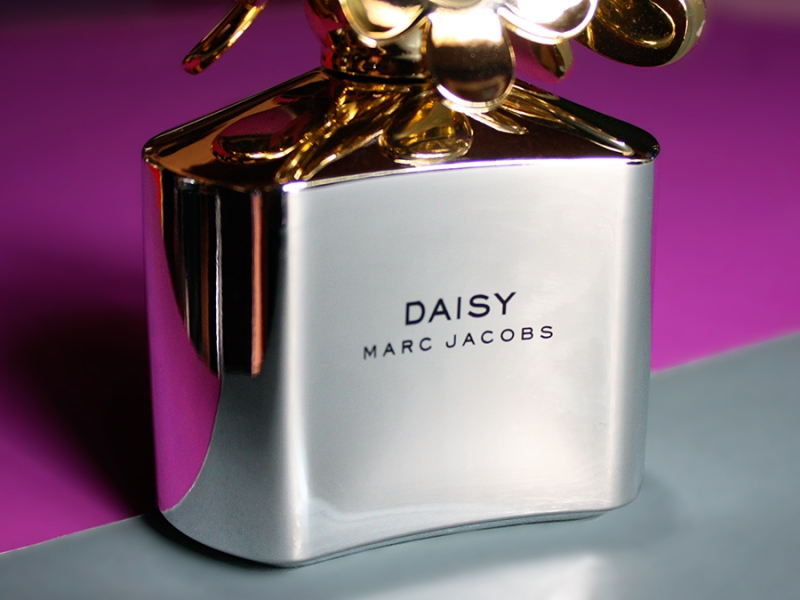 A Naive Facade: Marc Jacobs – Daisy Eau de Parfum Review