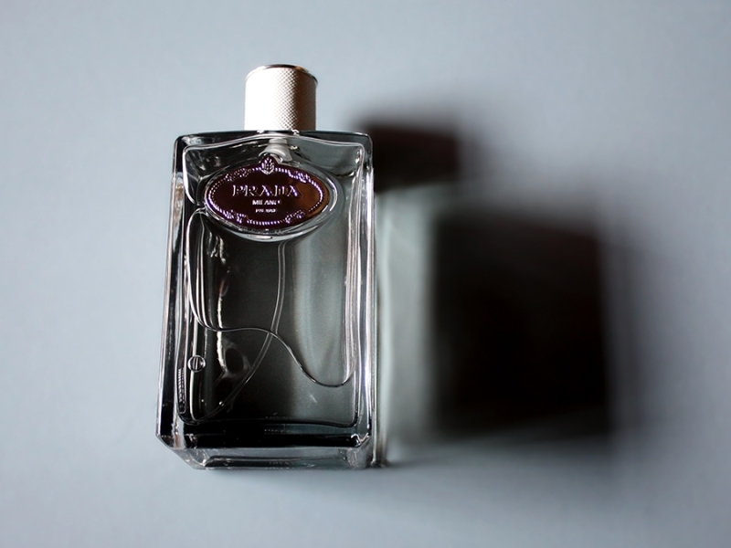 Scent for Duty: Prada – Infusion d’Iris Cèdre Review